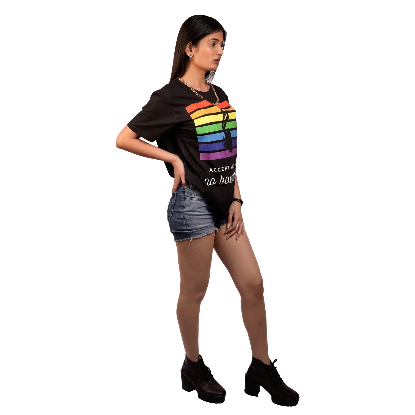Pride Diver T-shirt In Black Color For Women