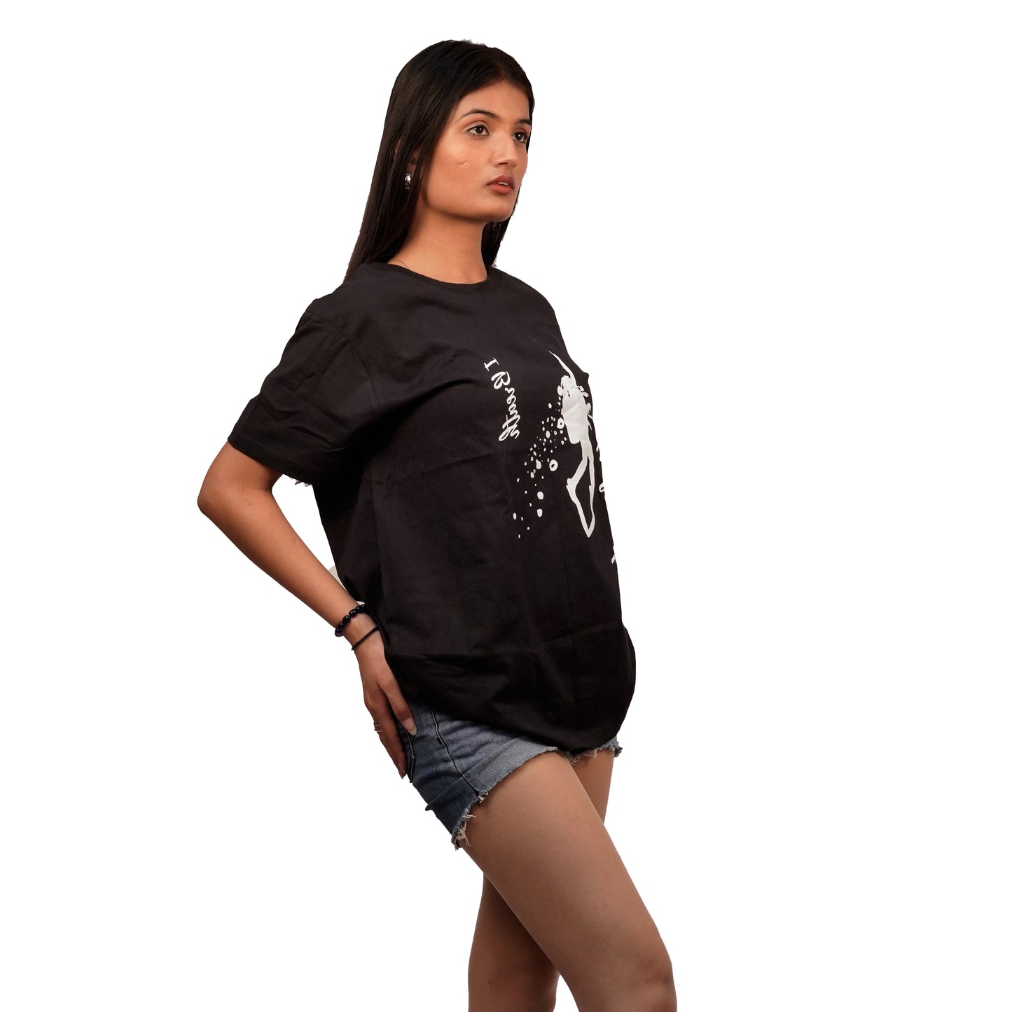 I Breather Under Water T-shirt In Black Color For Women